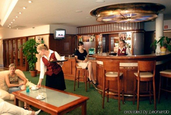 Hetman Hotel 3*
